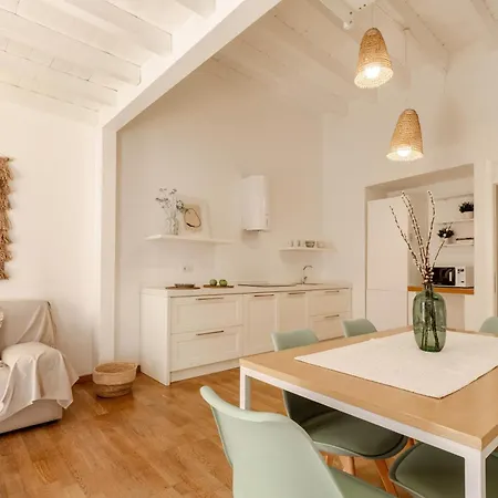 Domus De Silva - In Centro Storico A Apartament *